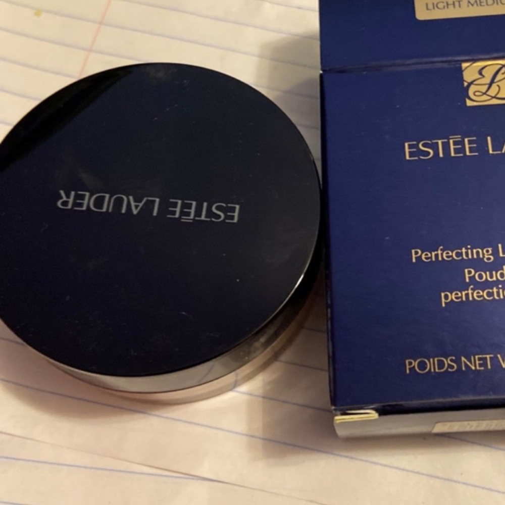 New Estée Lauder loose powder